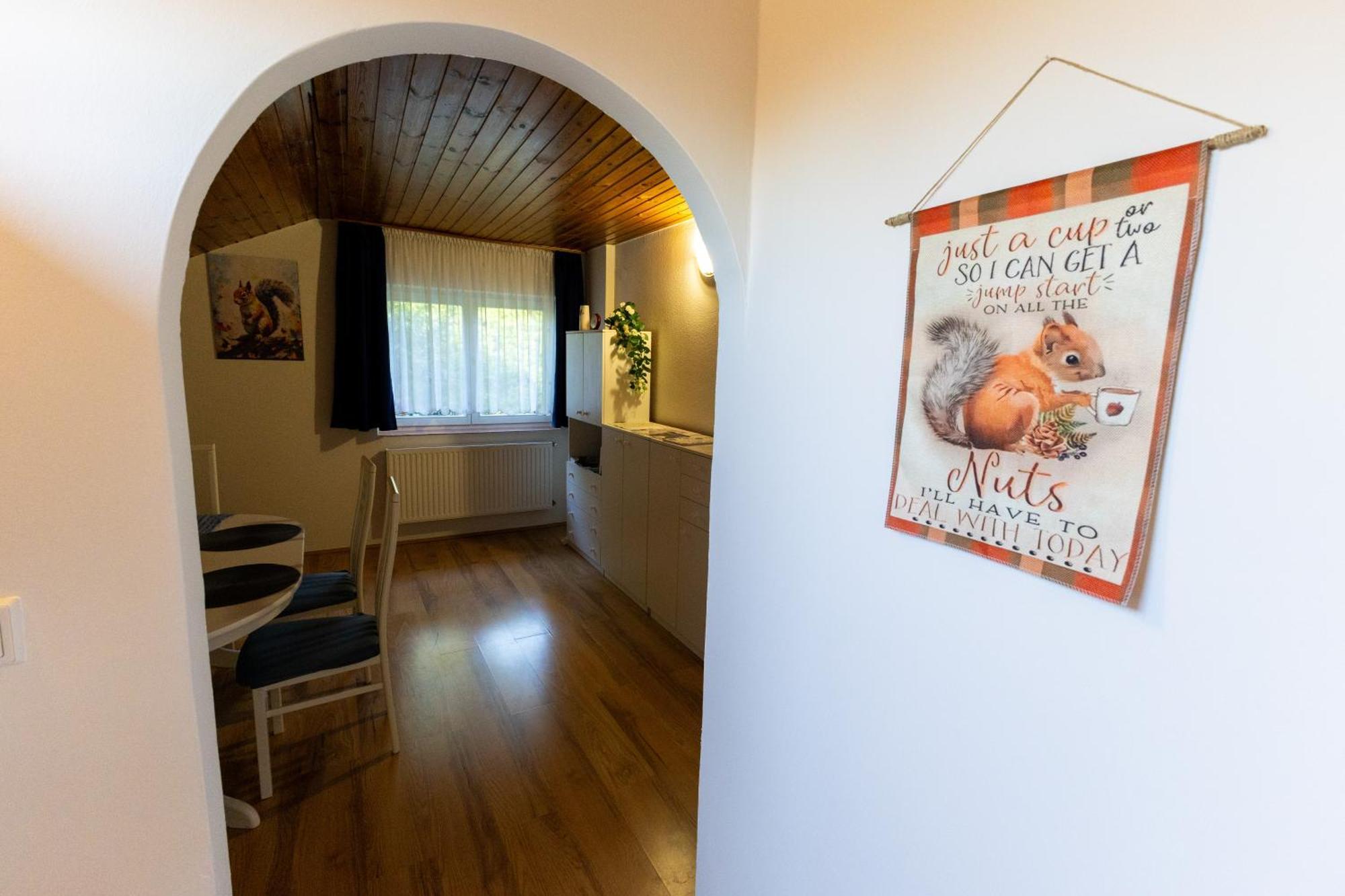 Kismokus Apartman Eger Eksteriør bilde